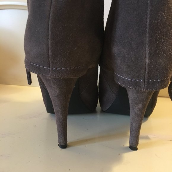 Bakers Brown Stiletto Suede ankle Fold Over boot - Picture 5 of 9